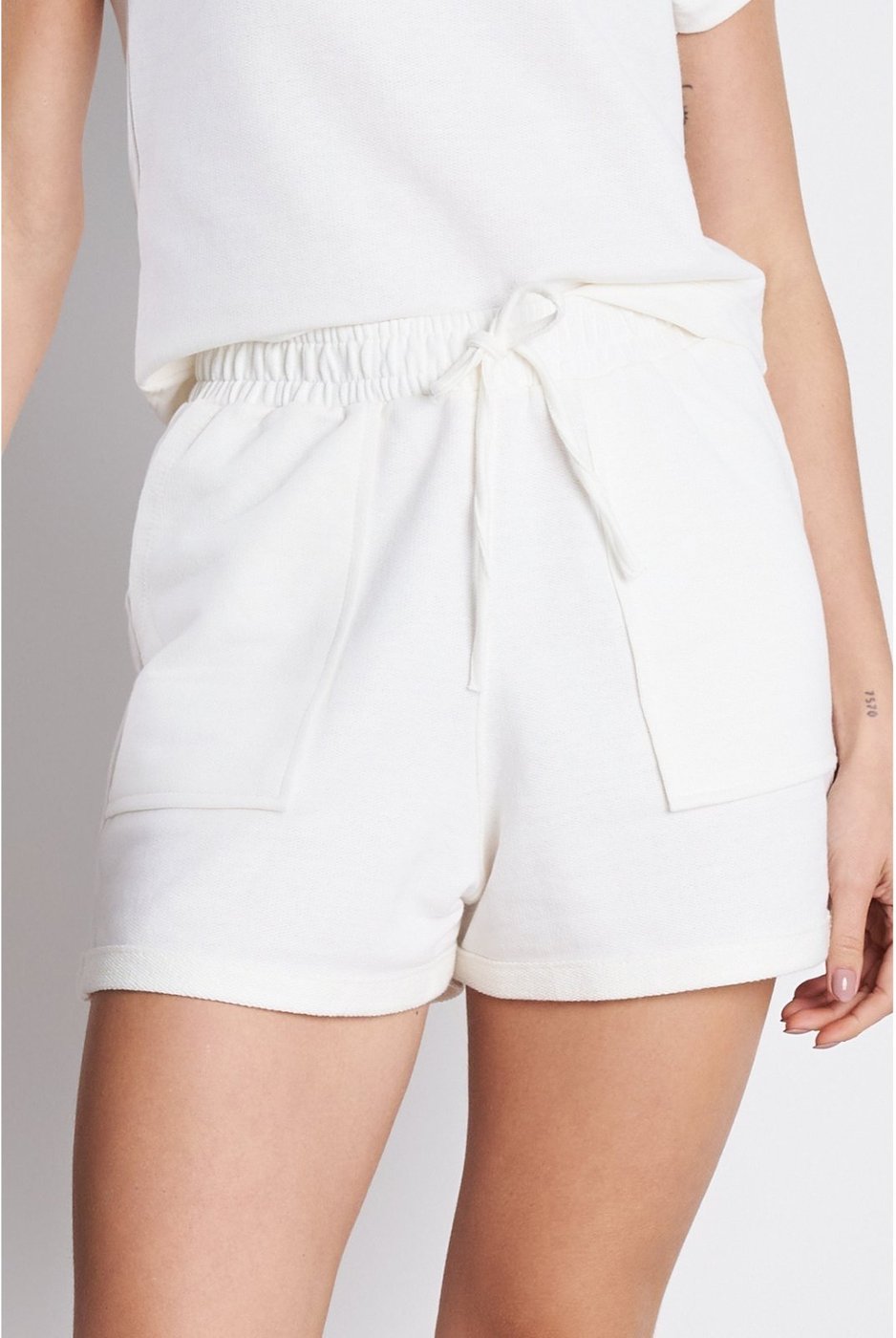 Short Feminino MeuJeans Amora Moletinho Off White