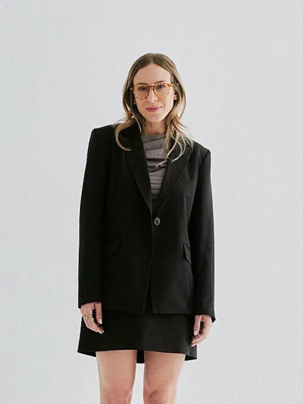 Imagem principal Blazer Via Lessa Marselha Alfaiataria Alongado preto Via Lessa preto