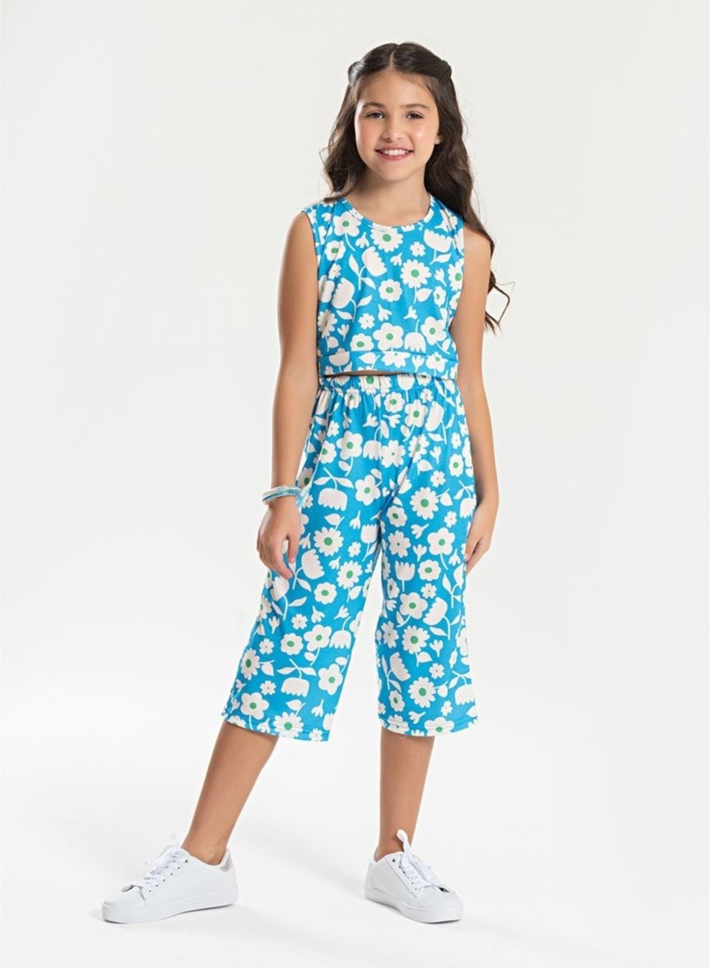 Imagem principal Infantil - Conjunto Verão Menina Cropped Com Amarração nas Costas e Calça Pantacourt Flores Molekada azul Molekada azul