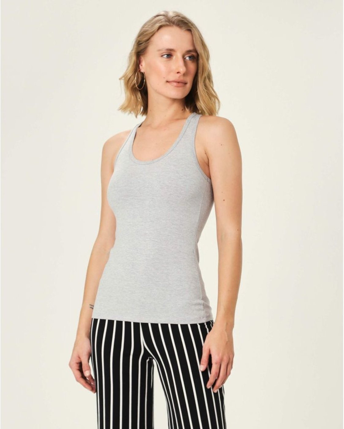 Imagem principal Regata Básica Feminina Nadador Em Algodão Malwee azul Malwee azul