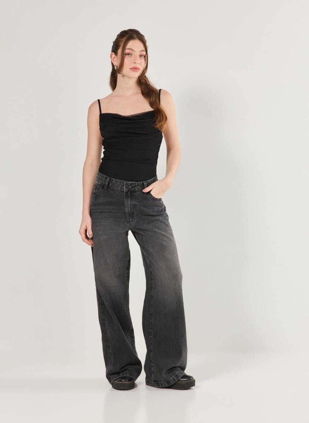 Calça Wide Leg Jeans De Cintura Baixa
