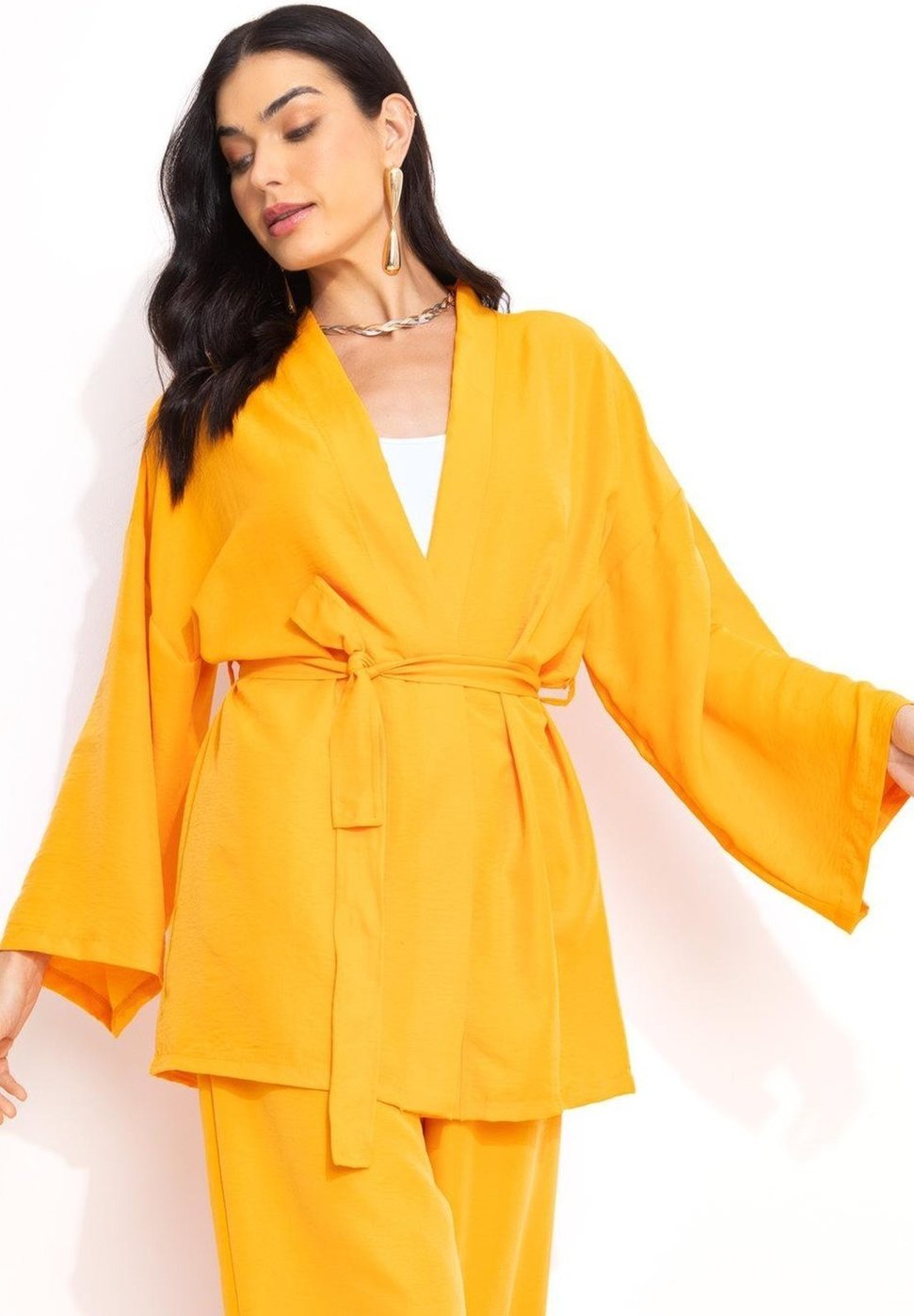 Kimono Em Crepe Plano