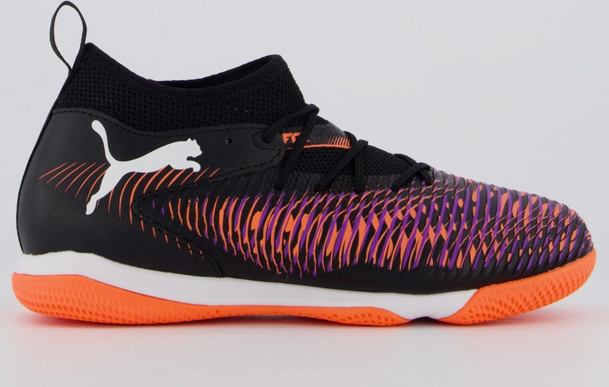 Imagem principal Chuteira Puma Future 8 Match IT + MID Futsal Juvenil Preta e Laranja preto Puma preto