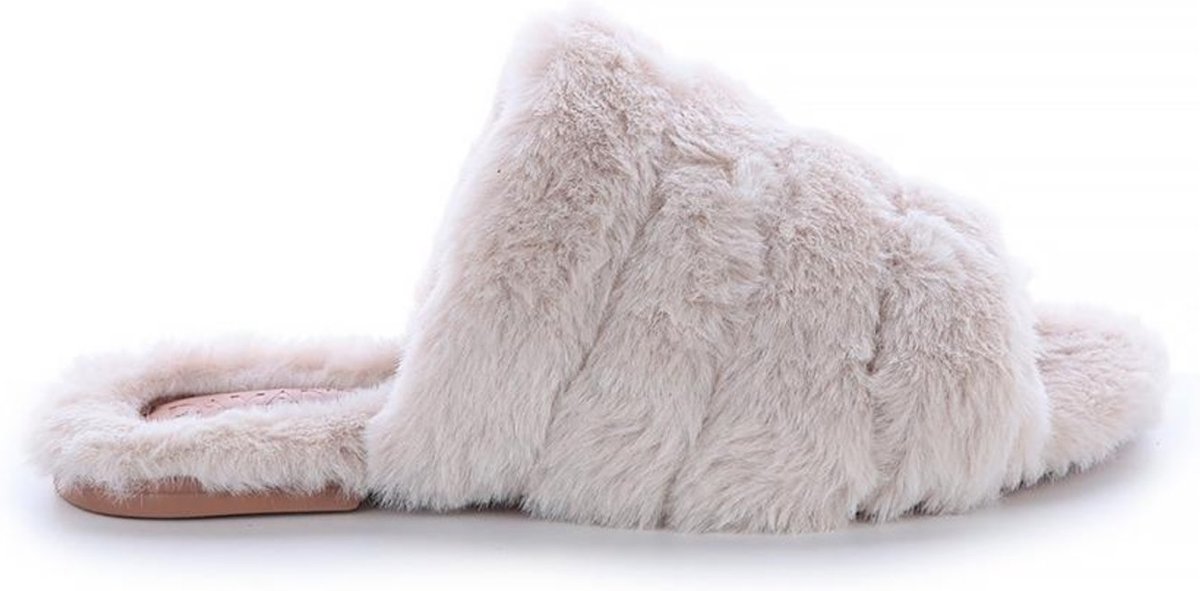 Rasteira Feminina Damannu Shoes Pelos Yana Off White