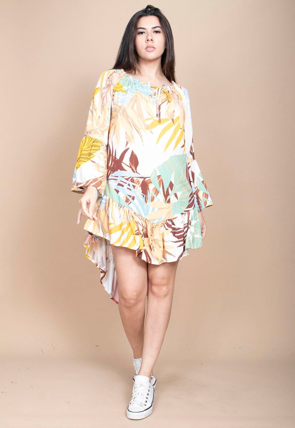 Vestido Curto Cabanafree Viscose Com Babados Estampa Aurora Suave