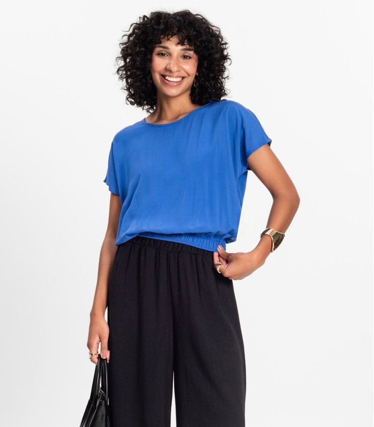 Blusa Feminina manga curta Infinita Cor