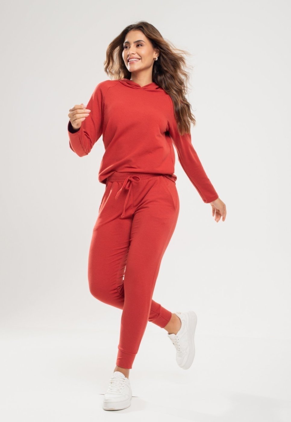 Conjunto Salvatore Comfy Com Casaco Capuz e Jogger Moletinho Terracota