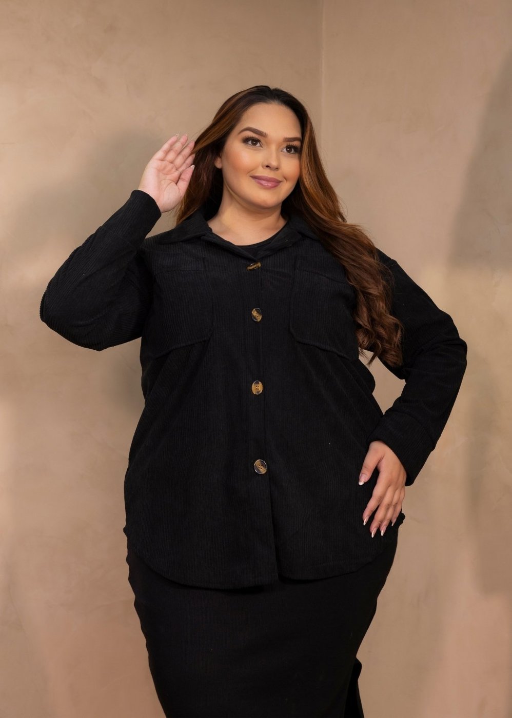 Imagem principal Camisa Plus Size Canelada Aveludada Cia do Vestido preto preto