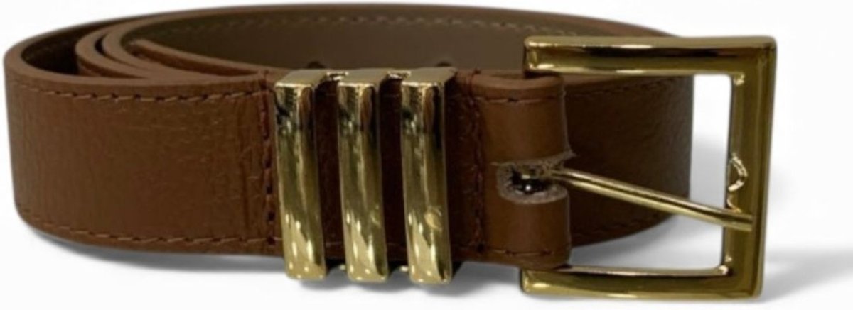 Cinto Feminino em Couro Fivela Quadrada Dourada 006