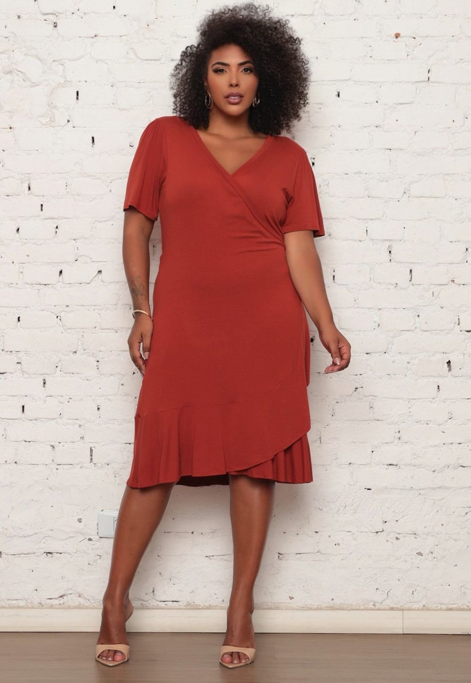 Vestido Feminino Mid Com Babado Plus Size Modelo Cachequer Premium Moda Verão Queimado