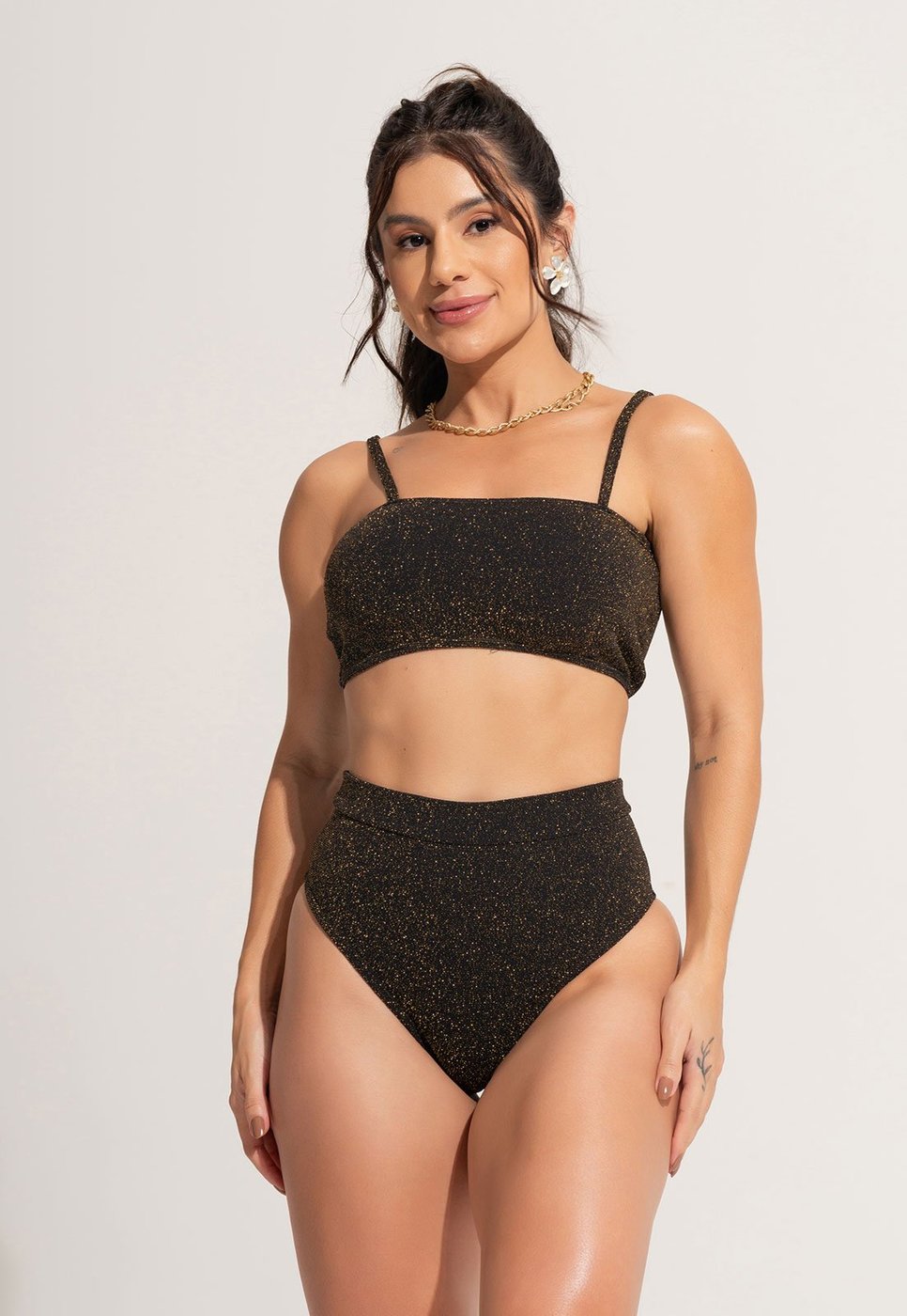 Imagem principal Biquíni MVB Modas Lurex Top Faixa Hot Pants Cintura Alta Cropped Radiance preto Mvb Modas preto