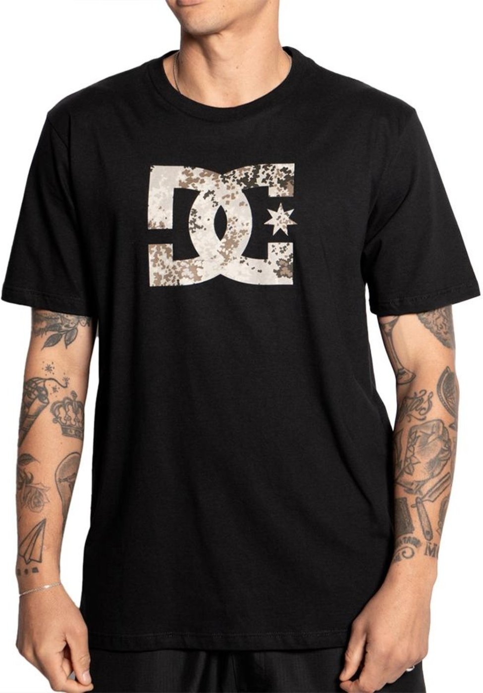 Imagem principal Camiseta DC Shoes New Camo Star Fill Plus Size SM25 preto DC Shoes preto