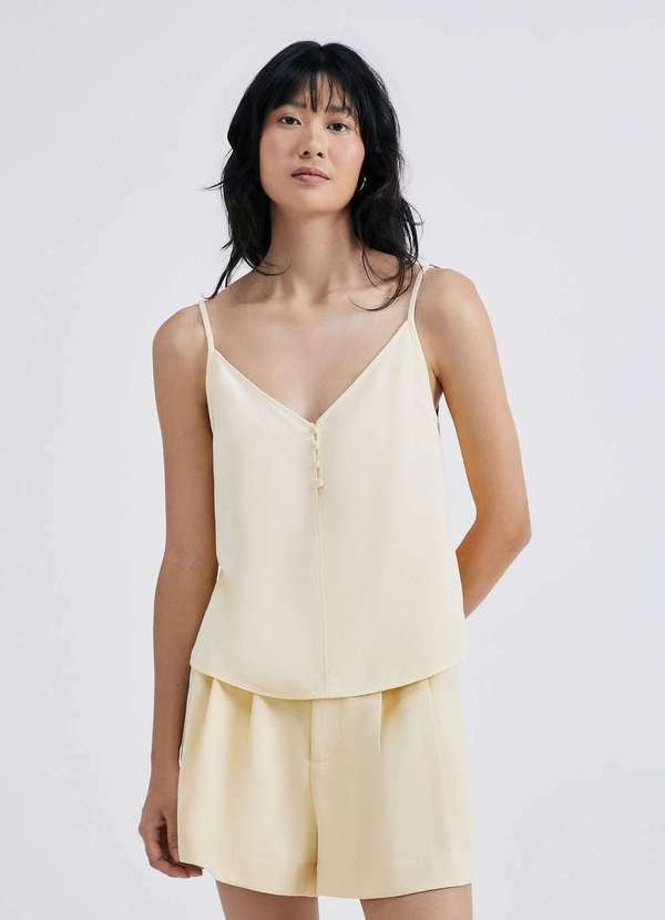 Regata Feminina com Botoes em Viscose Creponada Amarelo