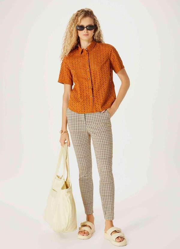 Imagem principal Calca Feminina Slim em Alfaiataria Marrom Hering Hering