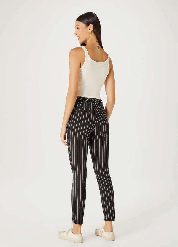 Imagem principal Calca Feminina Slim em Alfaiataria Preto Hering Hering