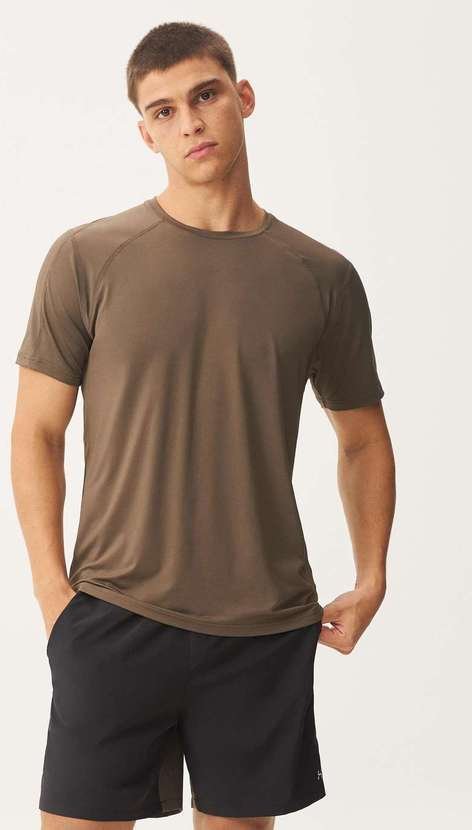 Imagem principal Bermuda Esportiva Masculina Secagem Rapida Preto Hering Hering