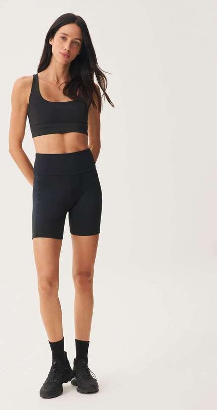 Imagem principal Bermuda Feminina Esportiva Biker com Fio Lycra Preto Hering Hering