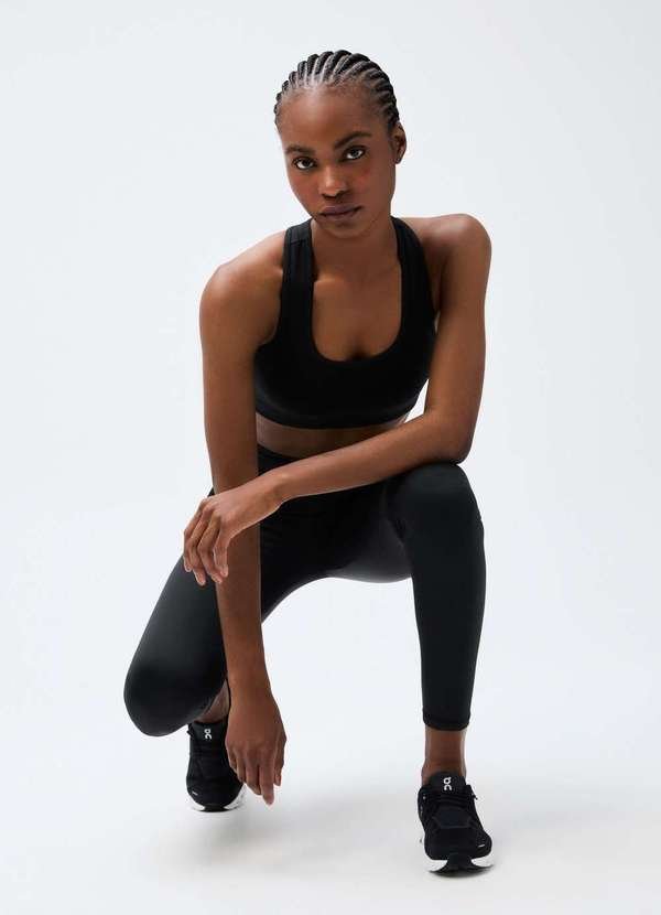 Imagem principal Top Esportivo Feminino Nadador Preto Hering Hering