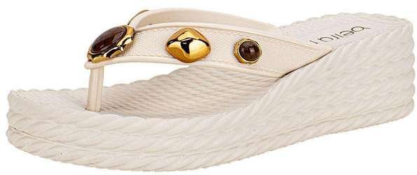 Tamanco Feminino Anabela Beira Rio 8561104 Branco/Off