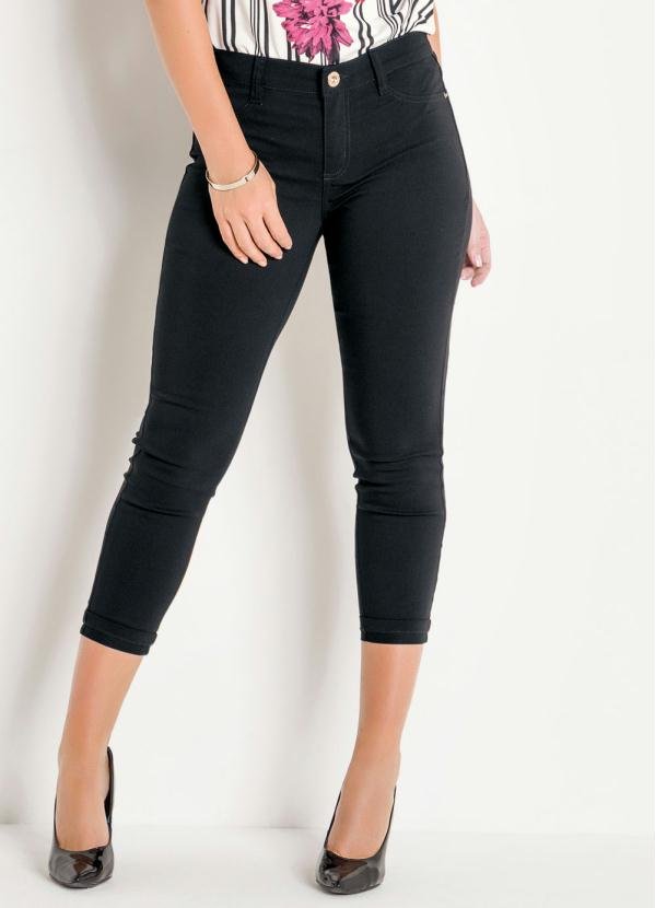 Imagem principal Calça Cropped Preta com Barra Dobrada Sawary Sawary Jeans Sawary Jeans