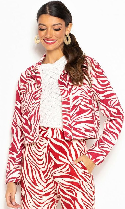 Imagem principal Jaqueta Sarja Estampa Labirinto Vermelho Maria Filó Maria Filó