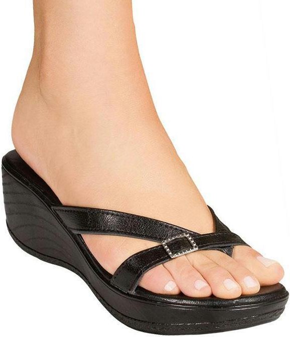 Tamanco Preto em Sintético