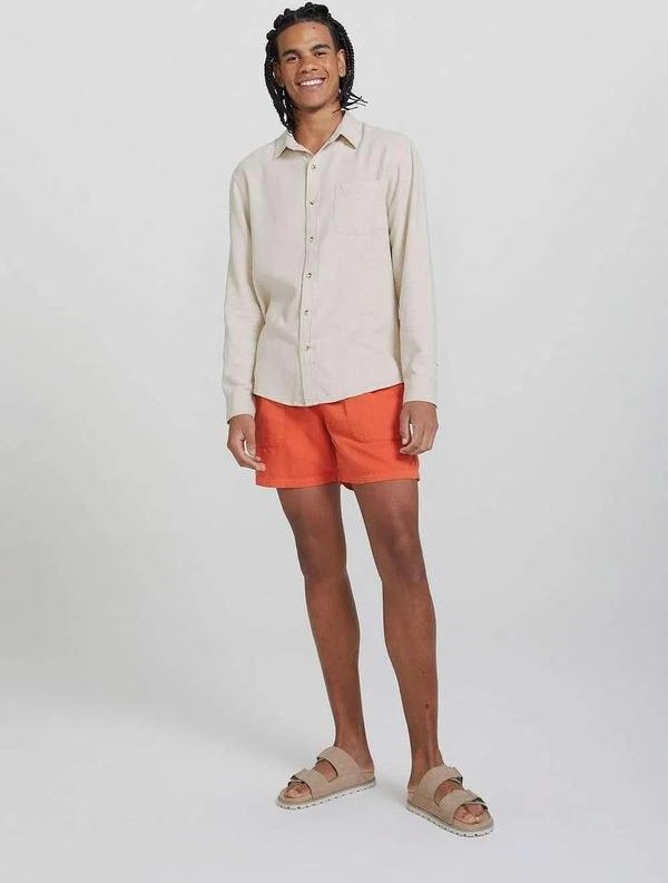 Imagem principal Camisa Basica Masculina Slim Manga Longa em Linho Bege Hering Hering