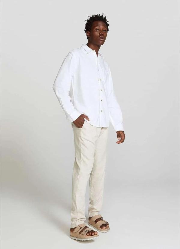 Imagem principal Camisa Basica Masculina Slim Manga Longa em Linho Branco Hering Hering