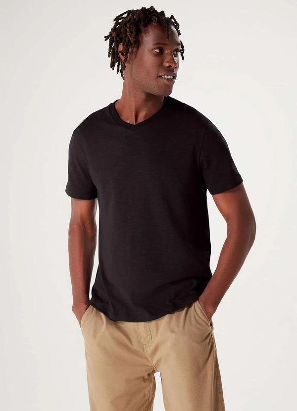 Imagem principal Camiseta Basica Masculina Slim em Flame Preto Hering Hering