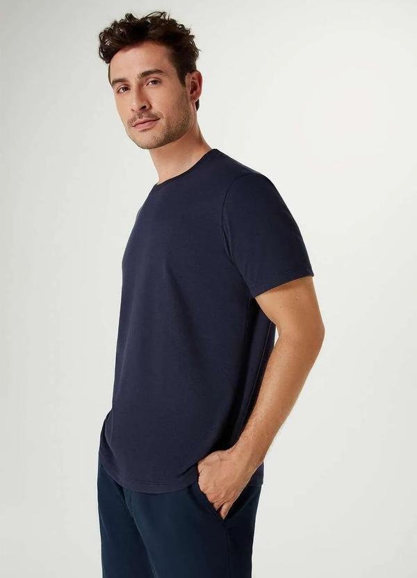 Imagem principal Camiseta Basica Unissex Mangas Curtas World Azul Hering Hering