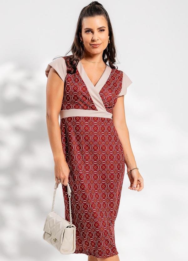 Vestido Geométrico Bordô em Malha
