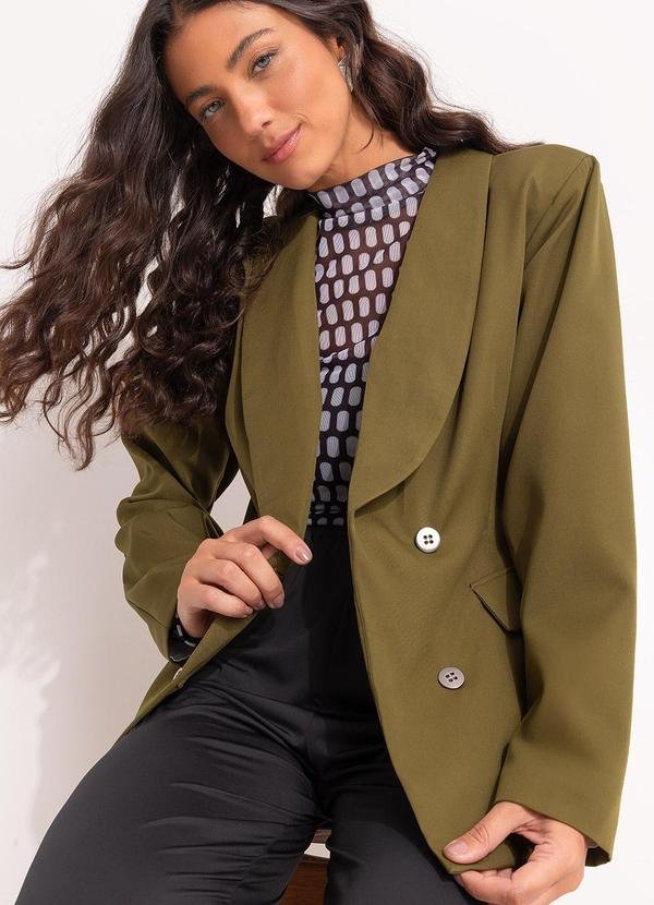 Casaco Verde em Alfaiataria