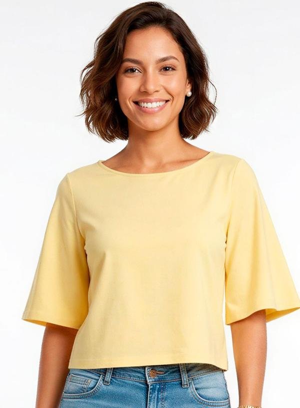 Blusa Box em Crepe Amarelo Manteiga