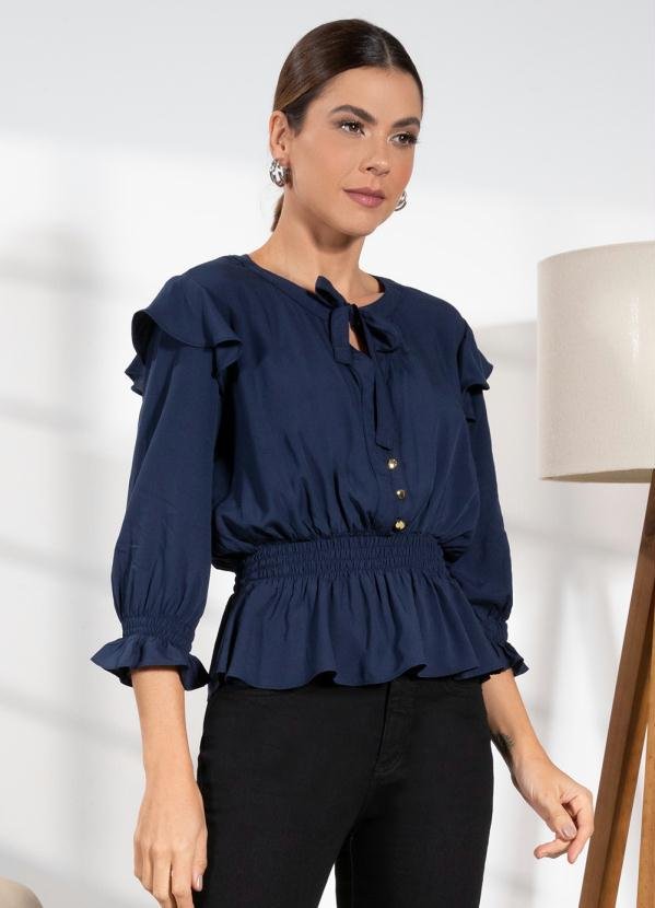 Imagem principal Blusa em Viscose Plana Marinho com Botões Quintess Quintess