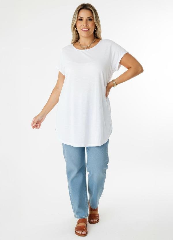 Blusa Alongada Branca com Barra Arredondada