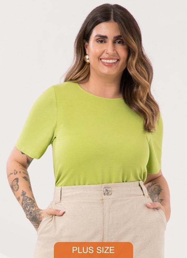Blusa Básica de Mangas Curtas Plus Size Verde