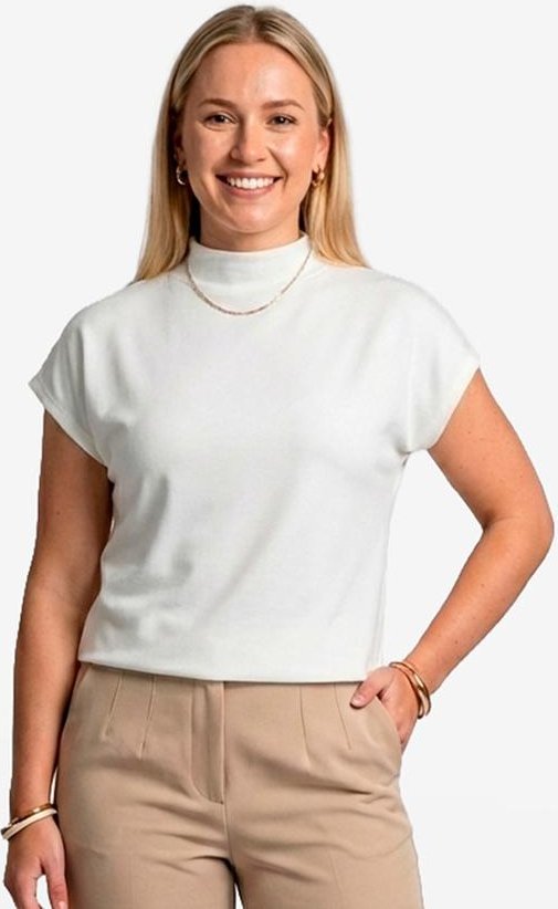 Blusa Feminina com Gola Chaminé Branco