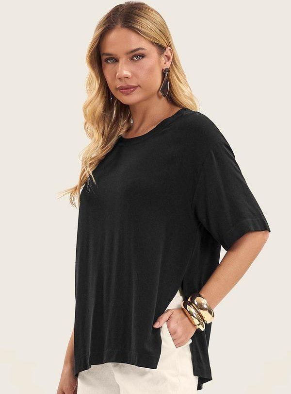 Imagem principal Blusa Feminina Manga Curta Preto Endless Endless