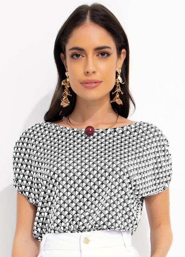 Imagem principal Blusa Geométrica P&B com Ombros Franzidos Quintess Quintess