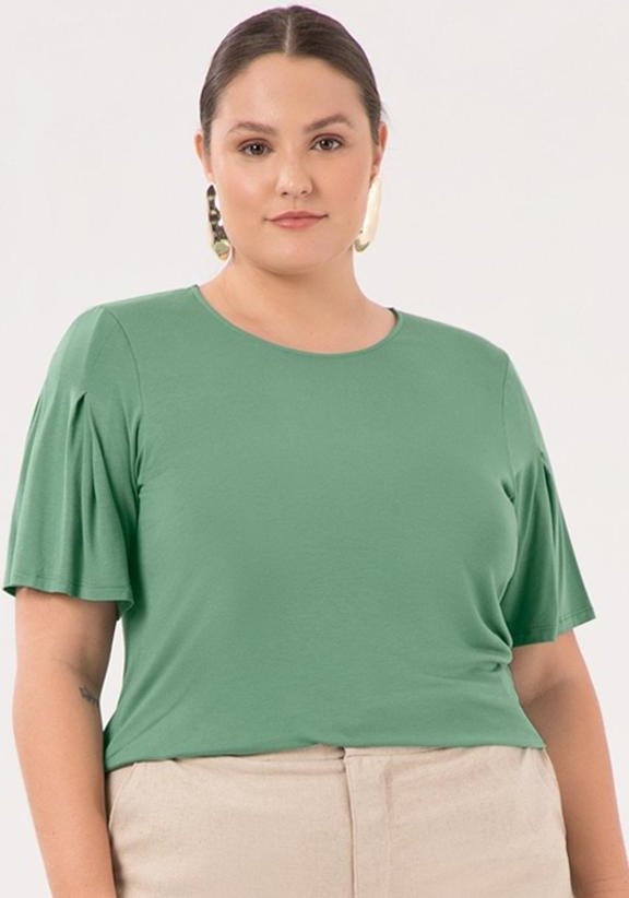 Blusa Plus Size em Malha e Amplas Verde