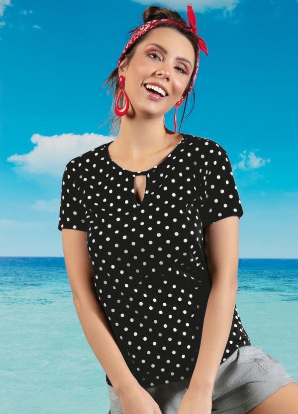 Imagem principal Blusa Poá Preta Manga Curta com Gota na Frente Moda Pop Moda Pop