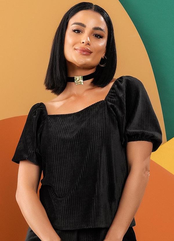 Blusa Preta em Veludo Cotelê