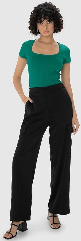 Blusa Verde Justa em Malha Trabalhada