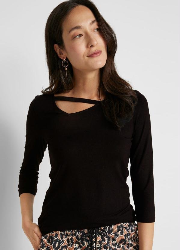 Imagem principal Blusa Decote Assimétrico Preta bonprix bonprix