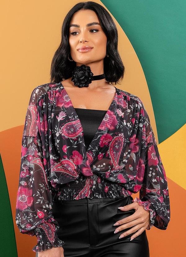 Blusa Floral Folk em Tule