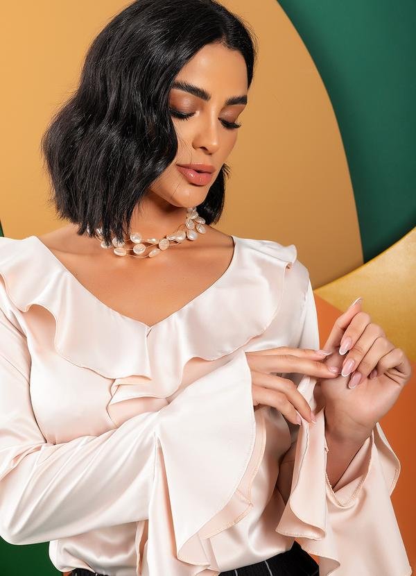 Imagem principal Blusa Nude em Cetim Quintess Quintess