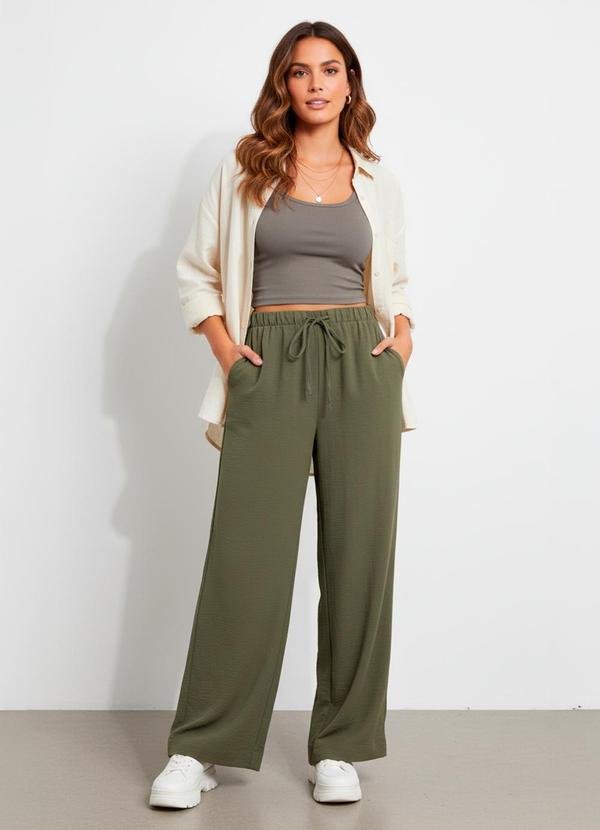 Calça Pijama Verde em Crepe Plano
