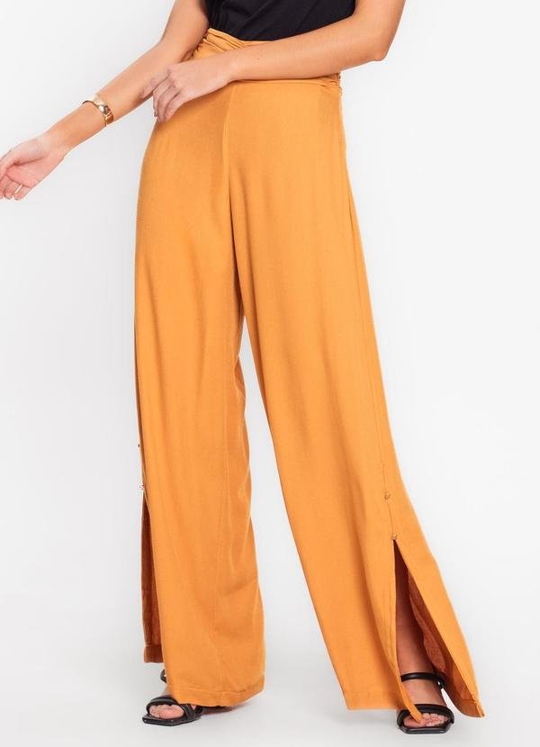 Imagem principal Calça Feminina Pantalona em Viscose Marrom Endless Endless