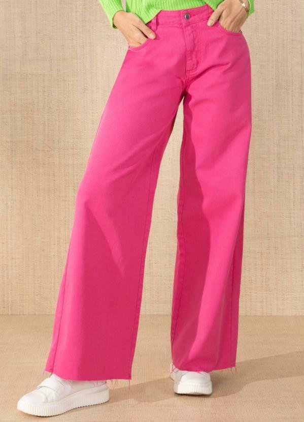 Imagem principal Calça Rosa com Barra Desfiada Quintess Quintess