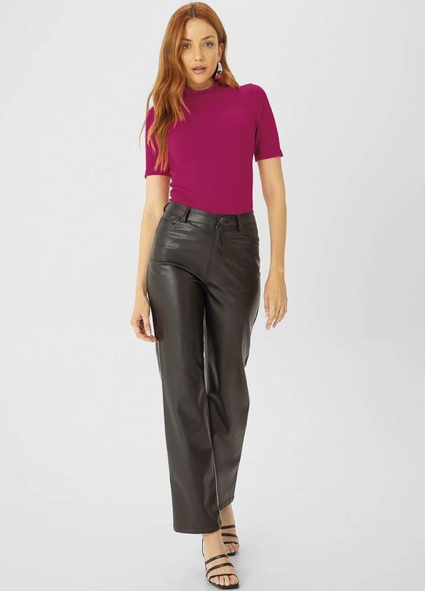 Imagem principal Calça Feminina Reta em Corino Preto Enfim Enfim